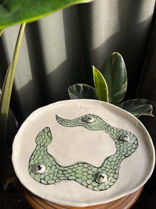 snake plate